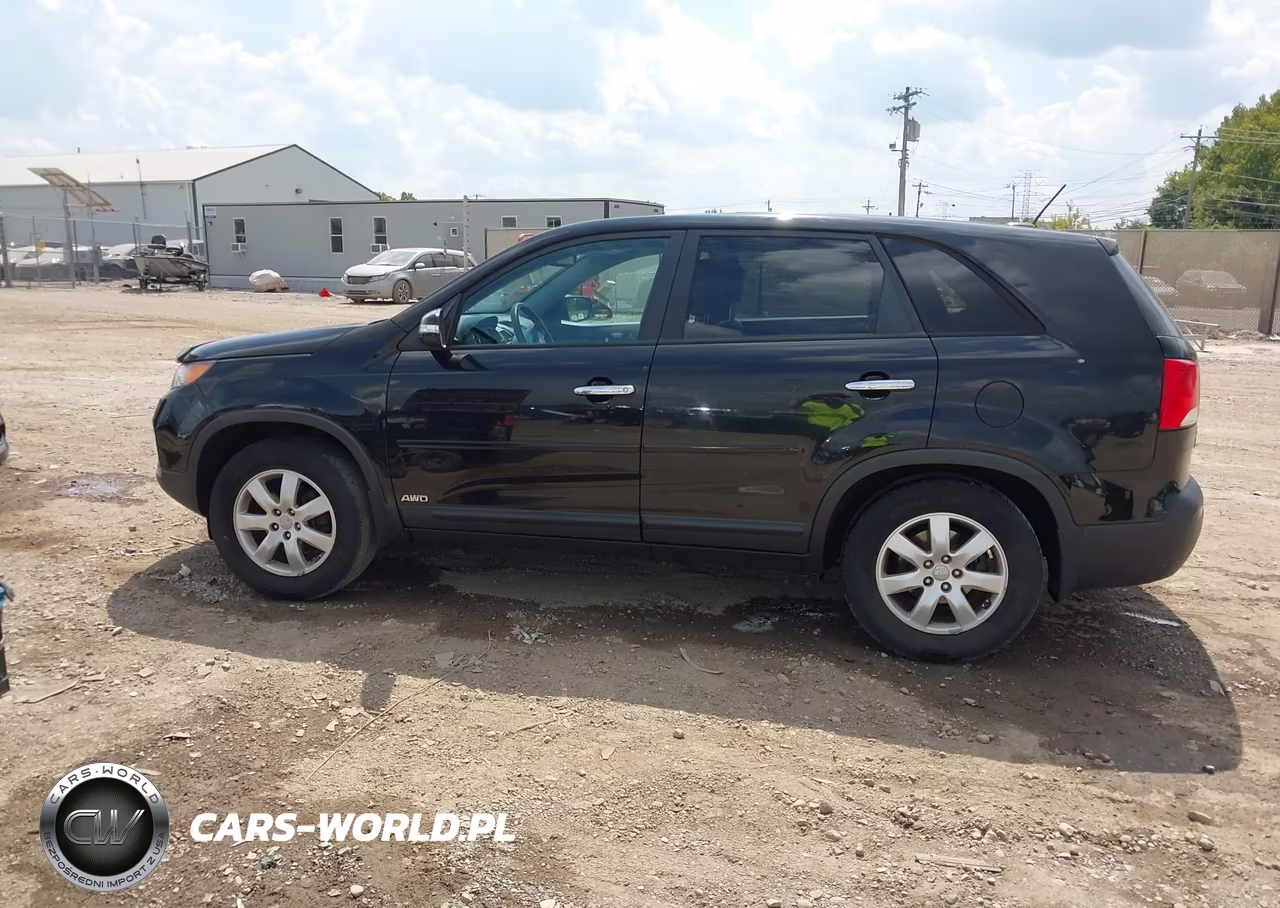 2013 Kia Sorento Lx VIN:5XYKTCA65DG410202 - 14