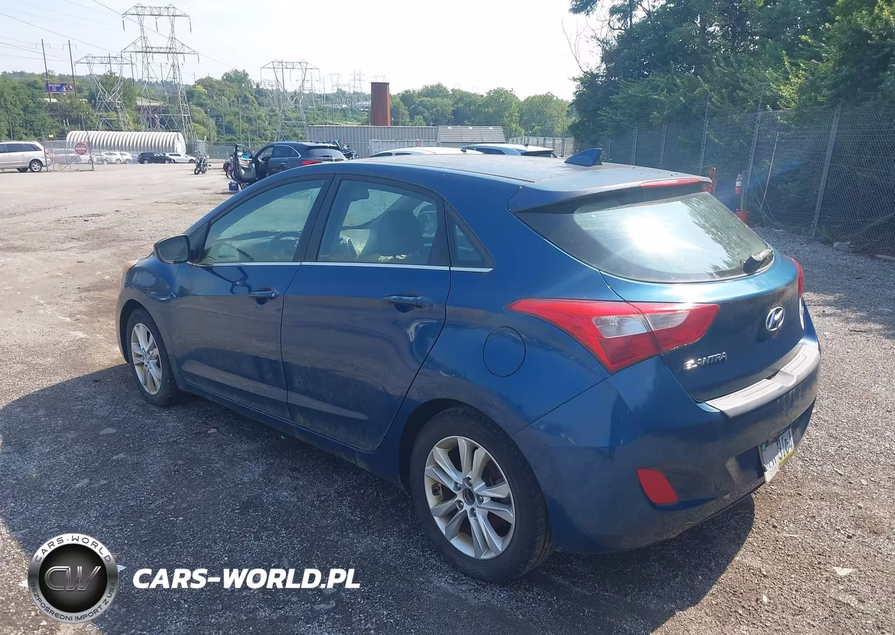2013 Hyundai Elantra Gt VIN:KMHD35LE1DU153218 - 3