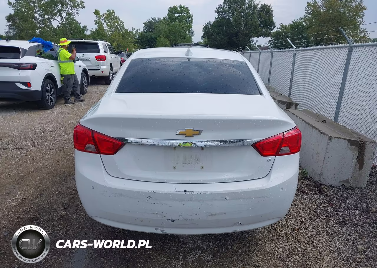 2015 Chevrolet Impala 1Lt VIN:2G1115SL9F9105584 - 16