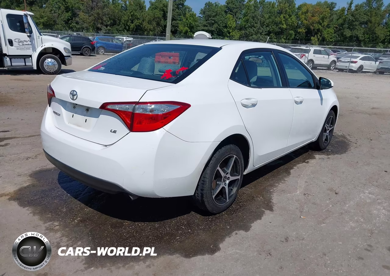 2016 Toyota Corolla Le VIN:5YFBURHE6GP489635 - 4