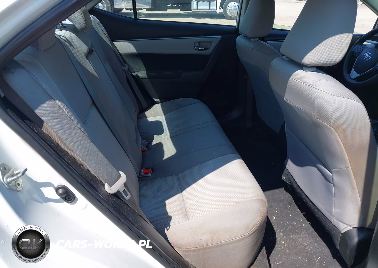 2016 Toyota Corolla Le VIN:5YFBURHE6GP489635 - 8