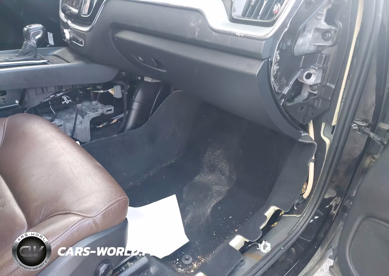 2018 Volvo Xc60 T5 Momentum VIN:YV4102RK4J1009202 - 6