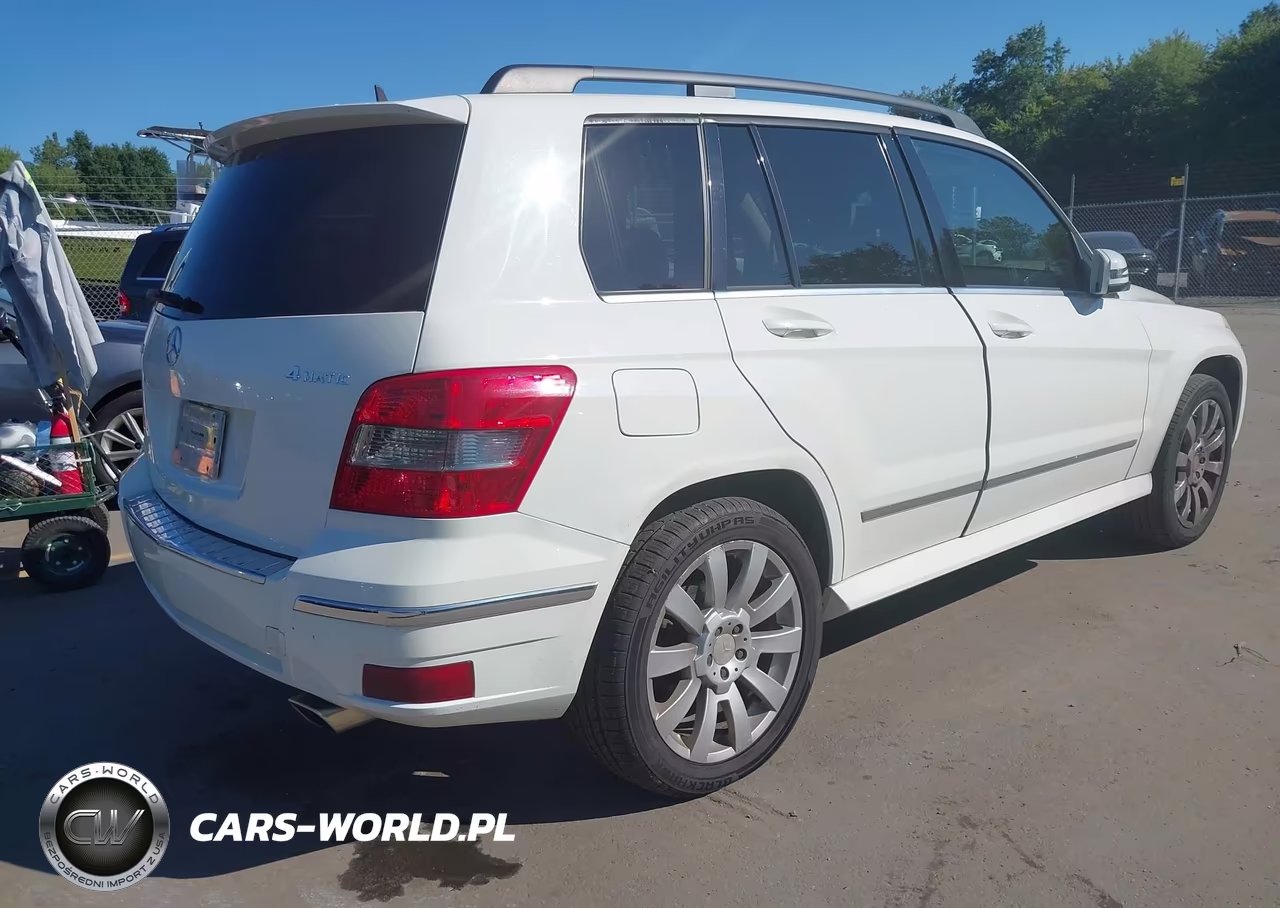 2010 Mercedes-Benz Glk 350 4Matic VIN:WDCGG8HB7AF356601 - 4