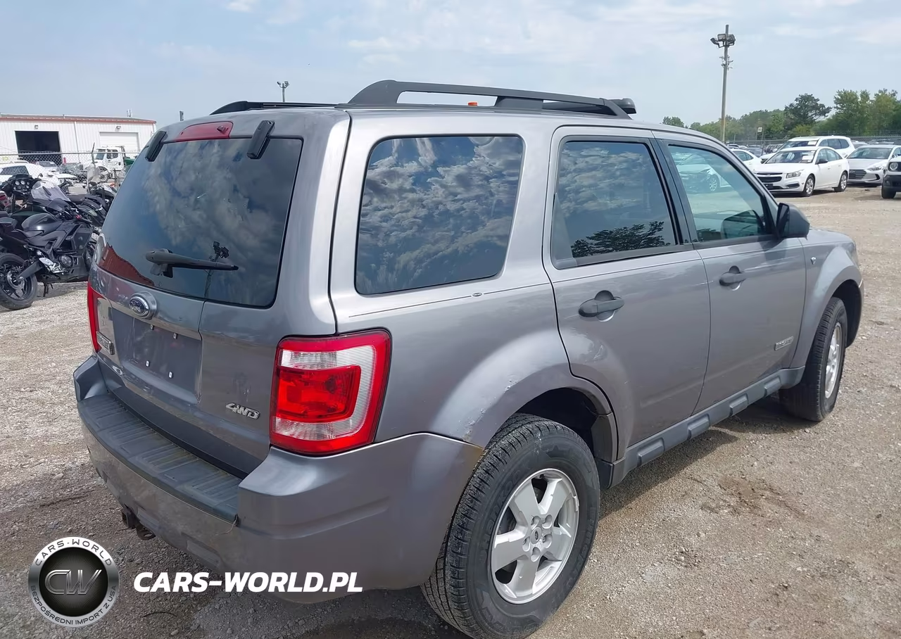 2008 Ford Escape Xlt VIN:1FMCU93108KB91618 - 4