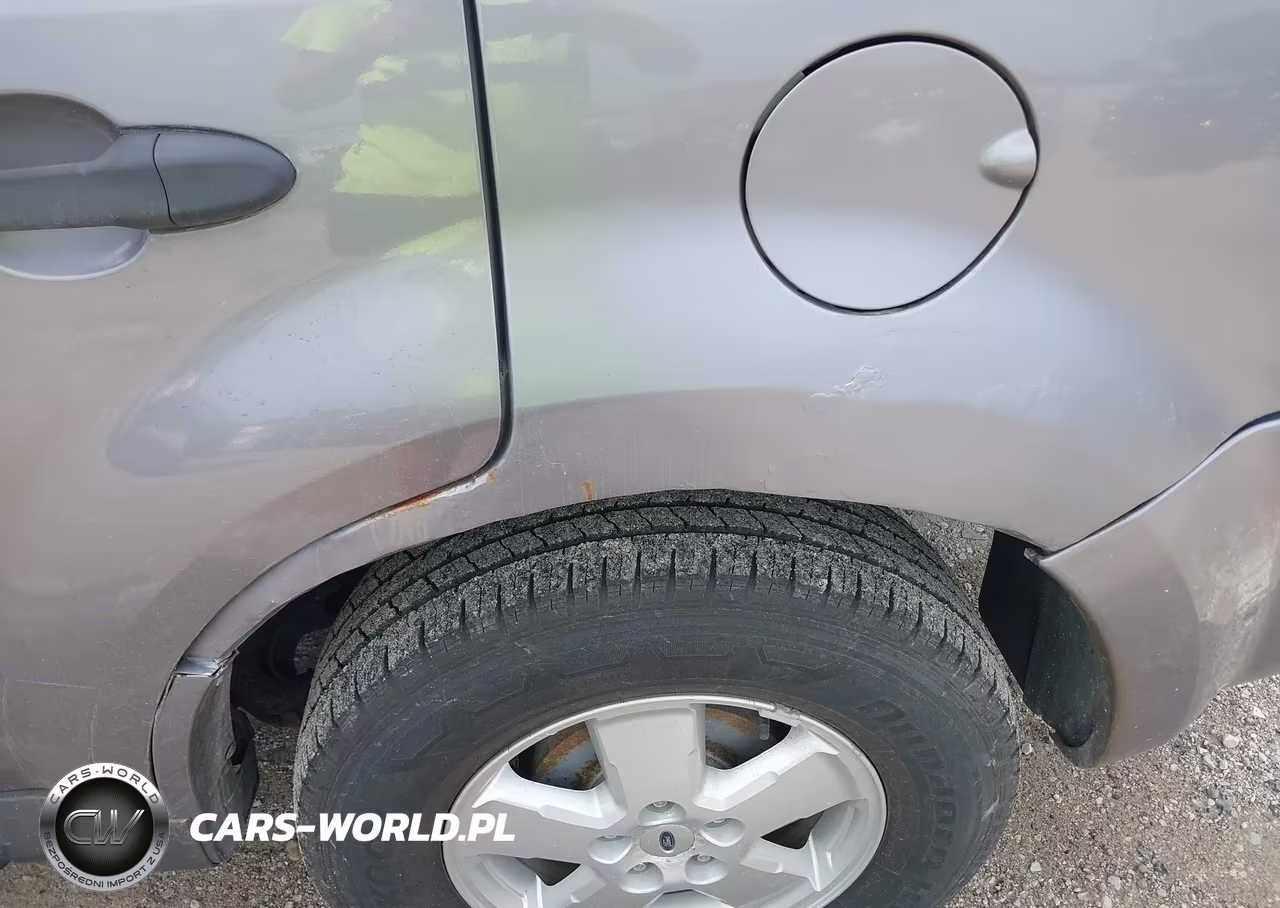 2008 Ford Escape Xlt VIN:1FMCU93108KB91618 - 6