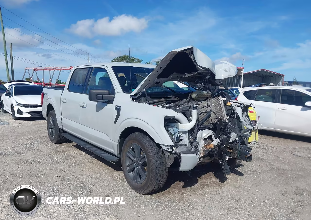 2023 Ford F-150 Xlt – zdjęcie 1 z 17