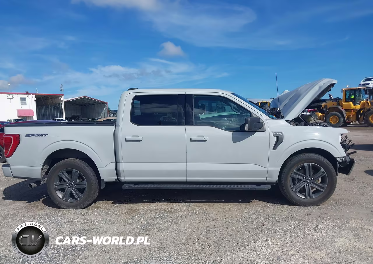 2023 Ford F-150 Xlt VIN:1FTEW1C82PFA57349 - 14