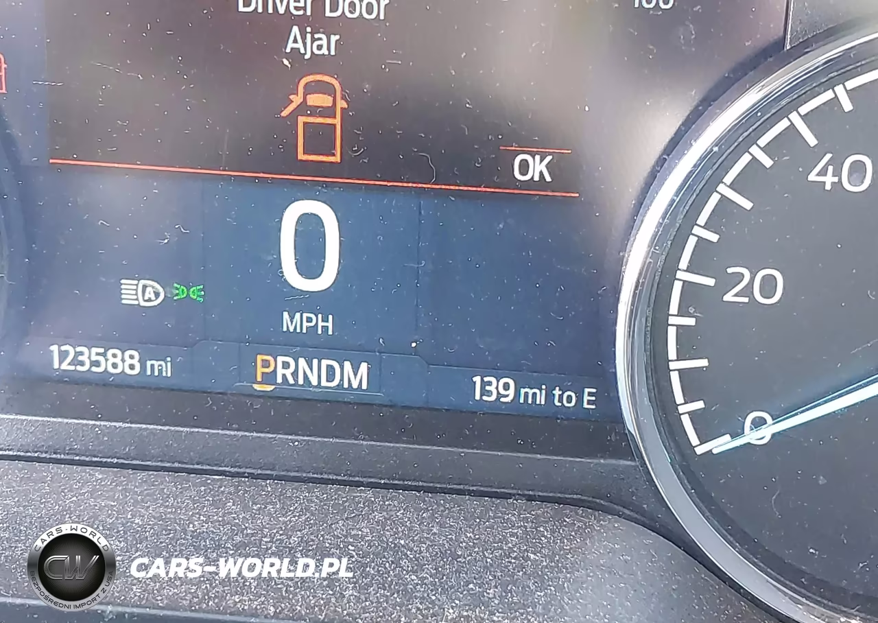 2023 Ford F-150 Xlt VIN:1FTEW1C82PFA57349 - 16