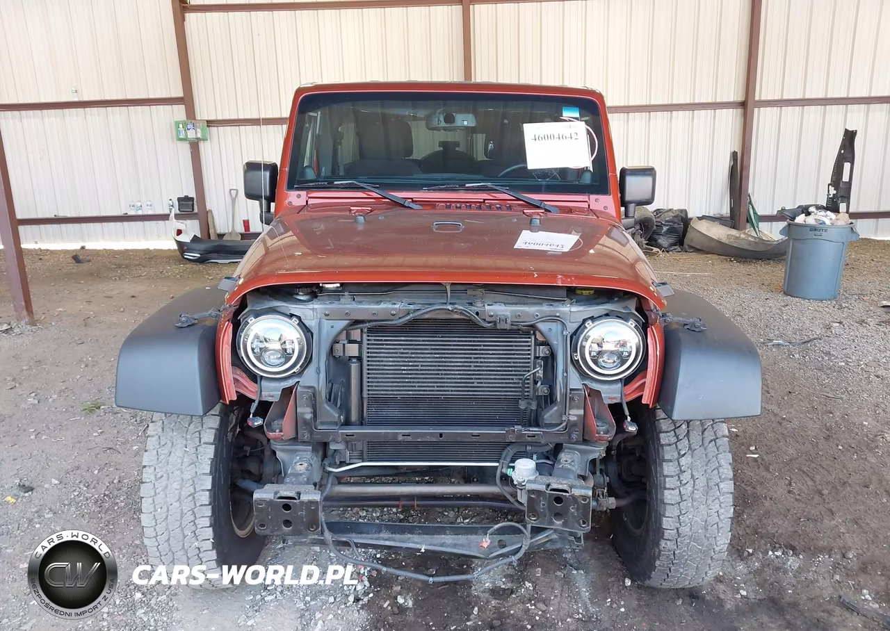 2014 Jeep Wrangler Unlimited Sport VIN:1C4BJWDG7EL203392 - 6
