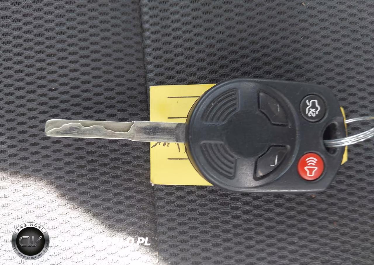2012 Ford Focus S VIN:1FAHP3E2XCL331946 - 11