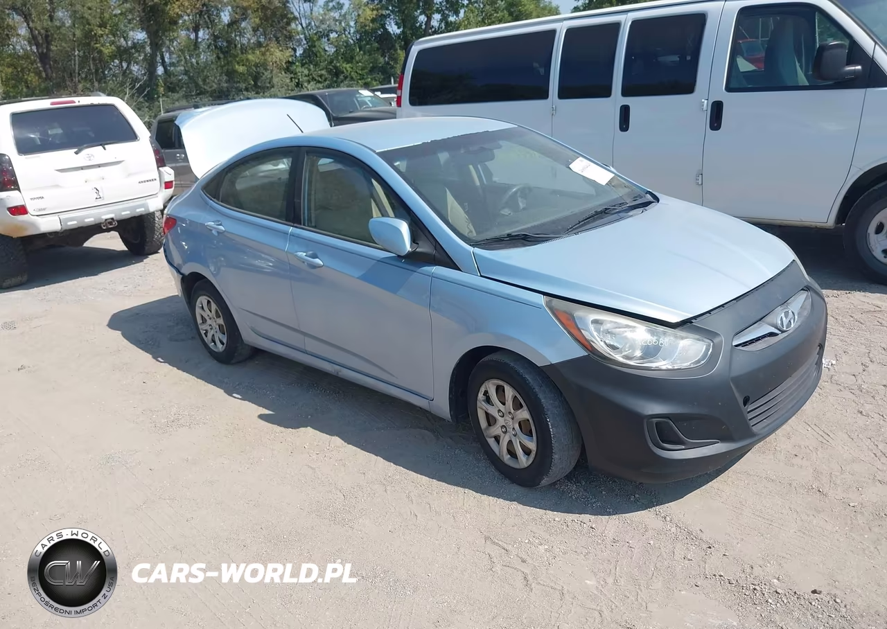 2014 Hyundai Accent Gls – zdjęcie 1 z 12