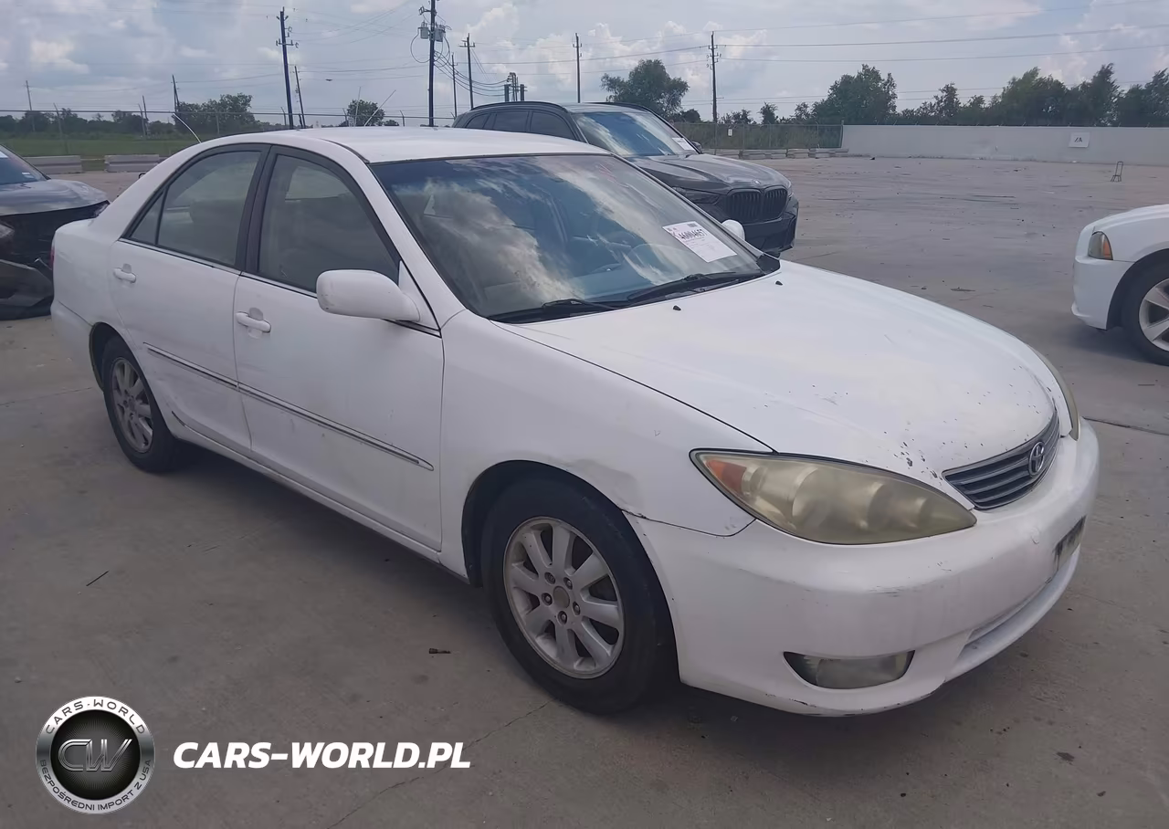 2005 Toyota Camry Xle – zdjęcie 1 z 11