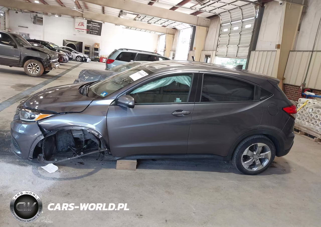 2020 Honda Hr-V Awd Lx VIN:3CZRU6H30LM718558 - 14