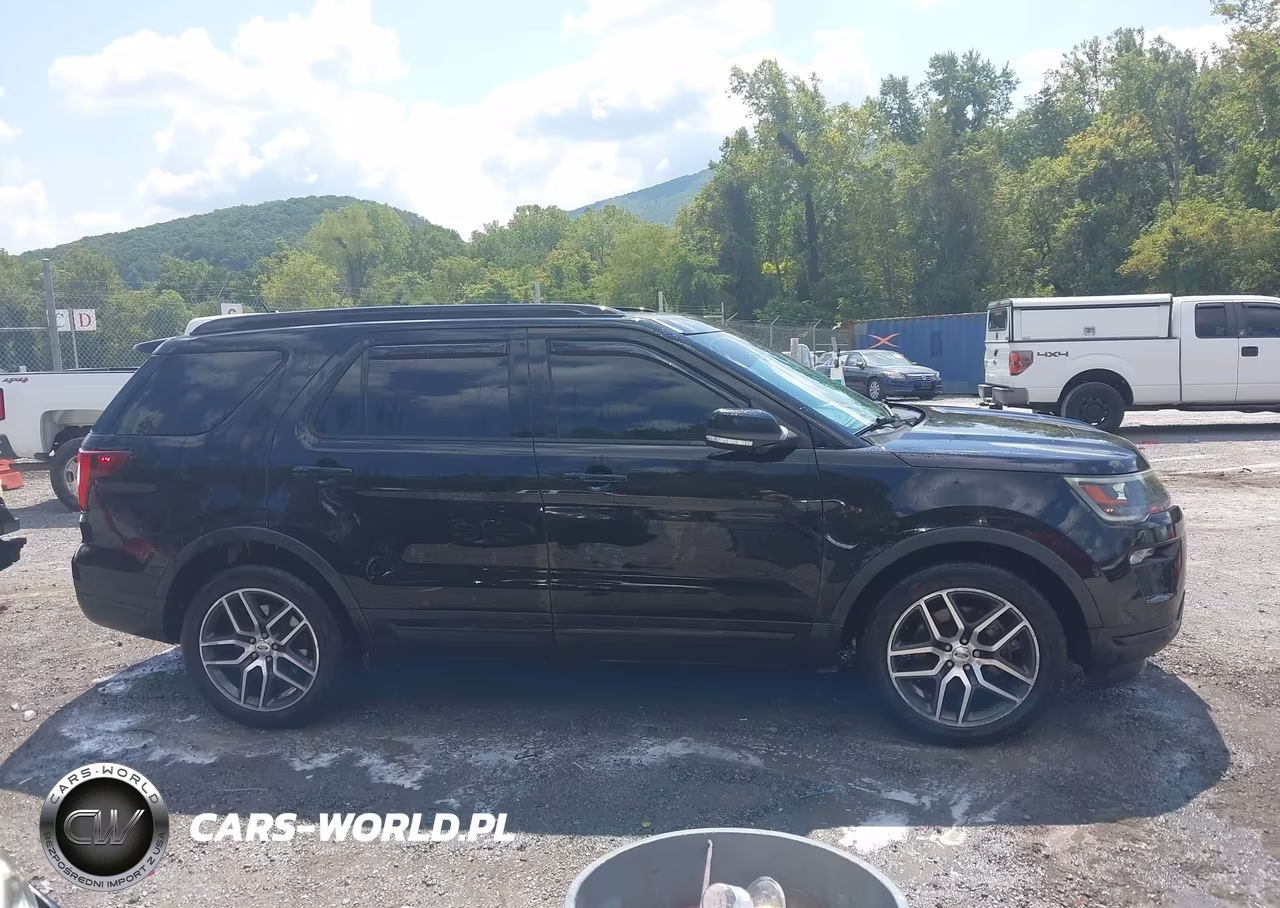 2019 Ford Explorer Sport VIN:1FM5K8GT6KGA33525 - 13