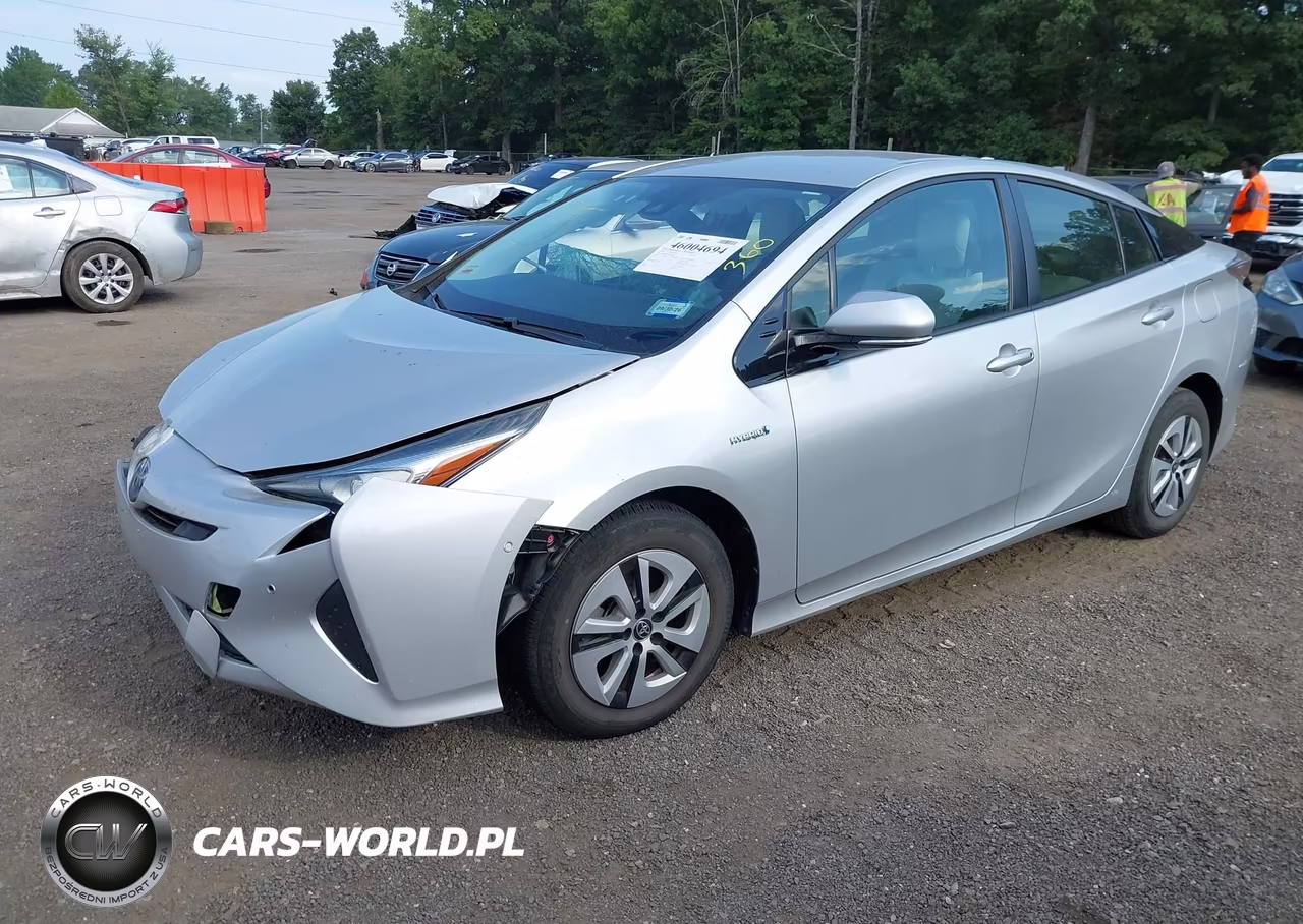 2018 Toyota Prius Four VIN:JTDKARFU3J3552287 - 2