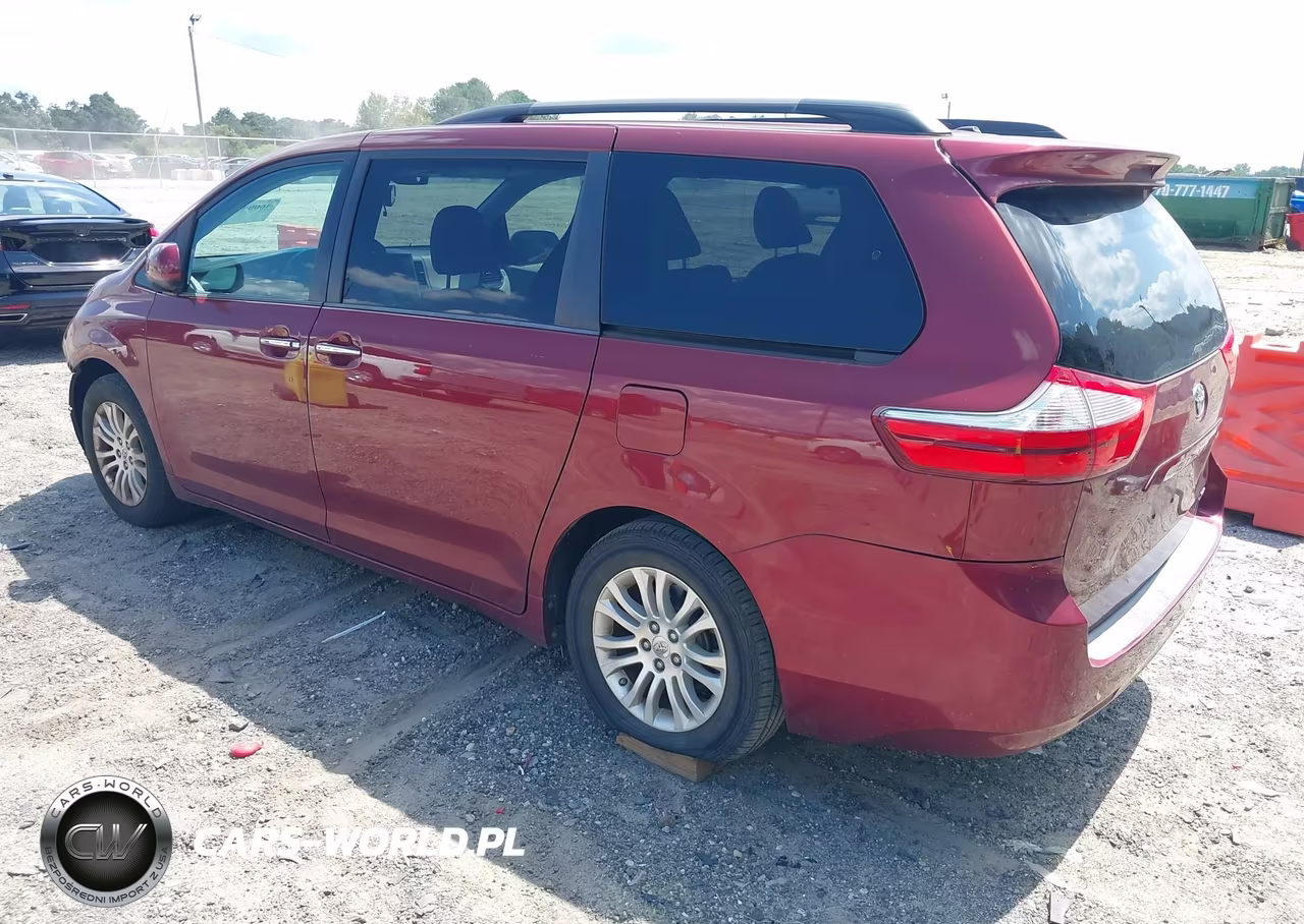 2015 Toyota Sienna Xle 8 Passenger VIN:5TDYK3DC2FS620406 - 3