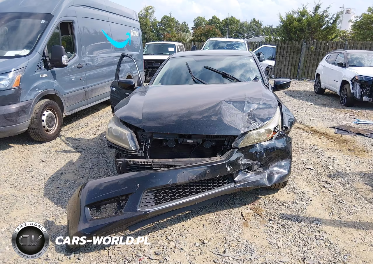 2015 Honda Accord Sport VIN:1HGCR2E53FA044386 - 12
