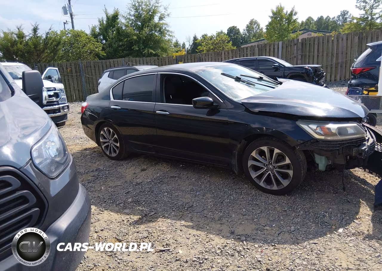 2015 Honda Accord Sport VIN:1HGCR2E53FA044386 - 13