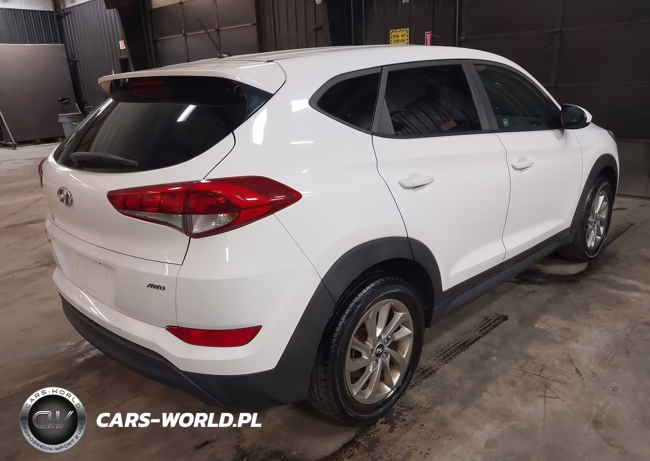2018 Hyundai Tucson Se VIN:KM8J2CA46JU655772 - 4