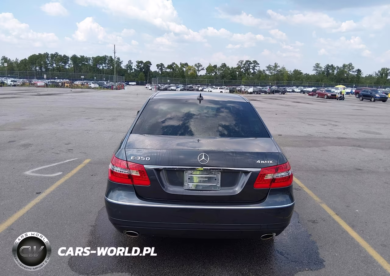 2011 Mercedes-Benz E 350 4Matic VIN:WDDHF8HBXBA382014 - 16