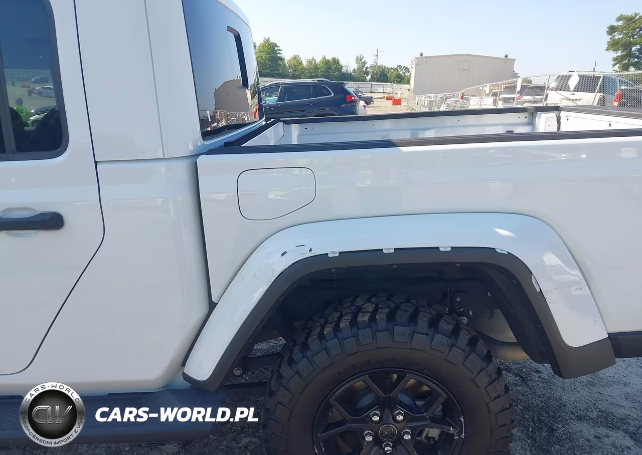 2025 Jeep Gladiator High Tide VIN:1C6PJTAG7SL527681 - 6