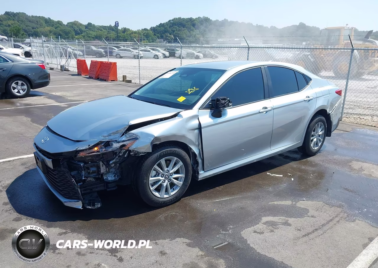 2026 Toyota Camry Le VIN:4T1DAACK7TU757441 - 2