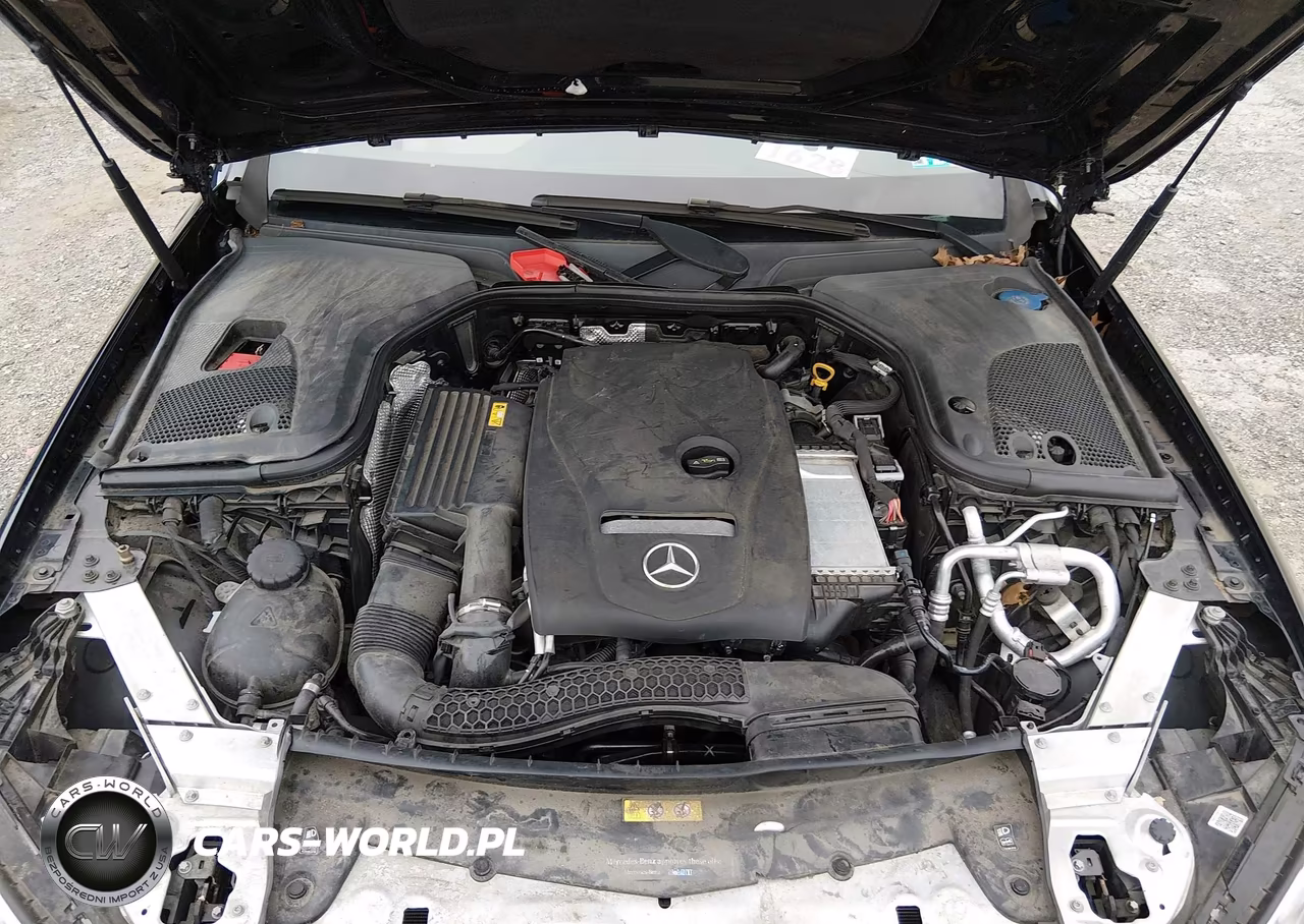 2018 Mercedes-Benz E 300 4Matic VIN:WDDZF4KB5JA377503 - 10