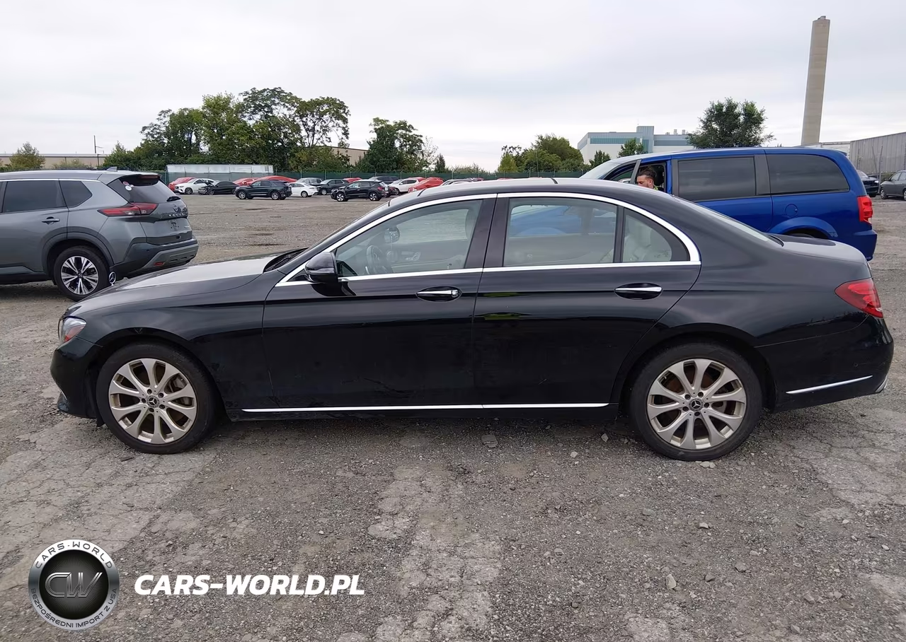 2018 Mercedes-Benz E 300 4Matic VIN:WDDZF4KB5JA377503 - 14