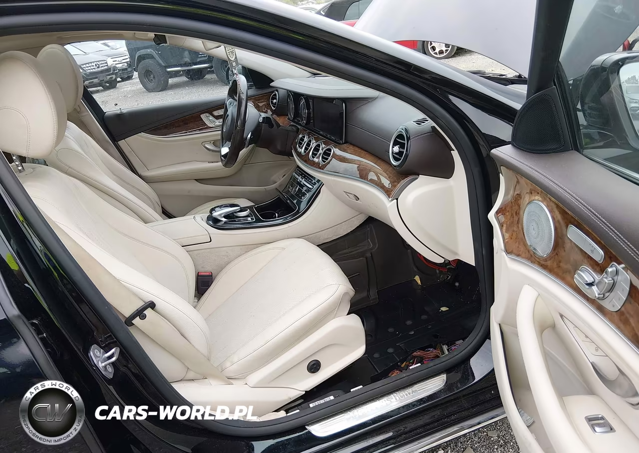 2018 Mercedes-Benz E 300 4Matic VIN:WDDZF4KB5JA377503 - 5