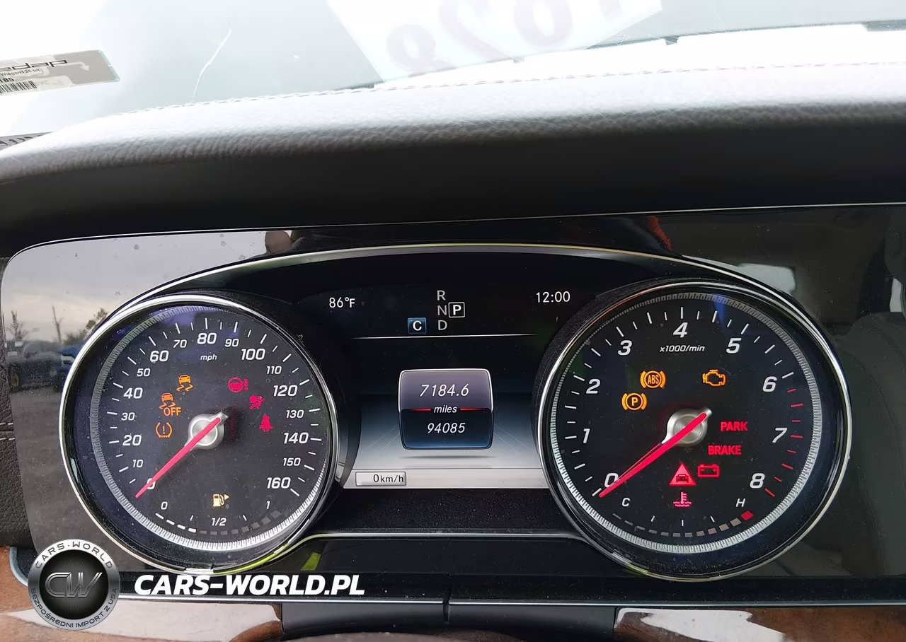 2018 Mercedes-Benz E 300 4Matic VIN:WDDZF4KB5JA377503 - 7