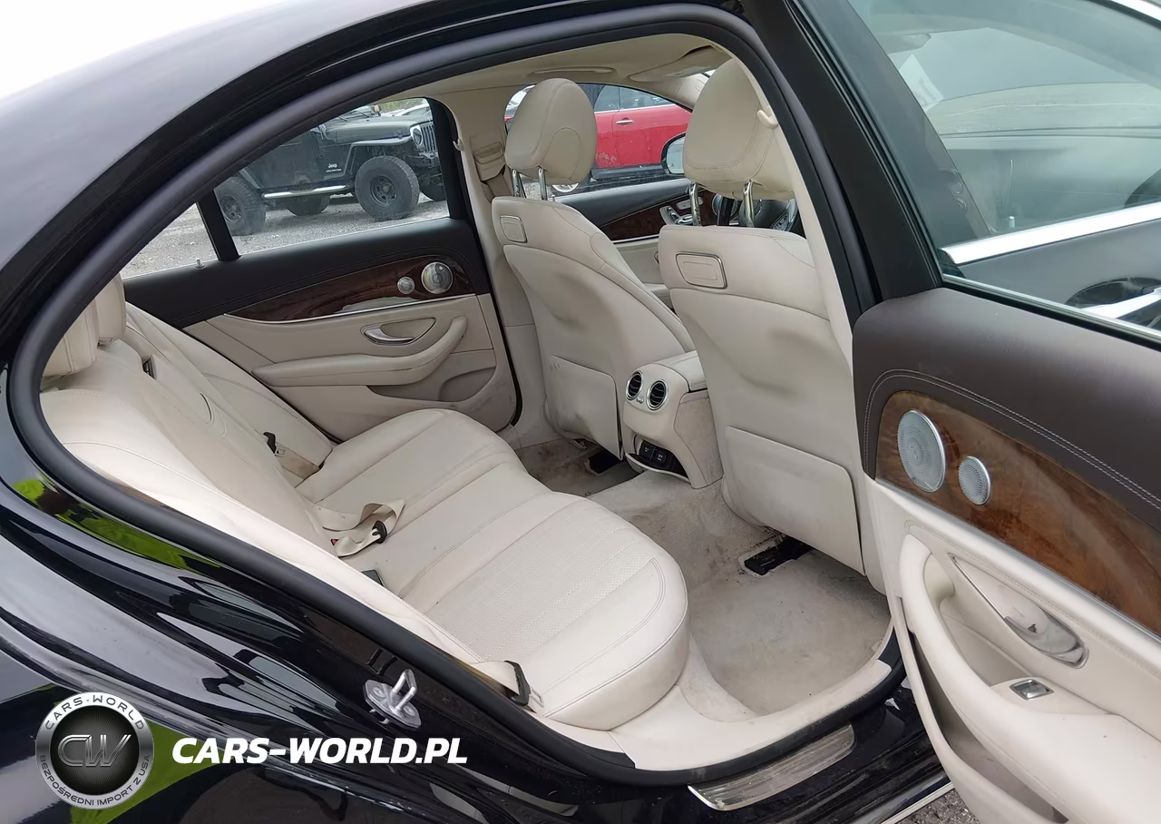 2018 Mercedes-Benz E 300 4Matic VIN:WDDZF4KB5JA377503 - 8