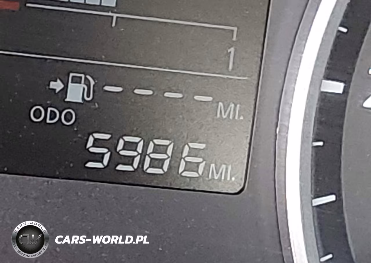 2025 Nissan Versa 1.6 S VIN:3N1CN8DV1SL860520 - 15