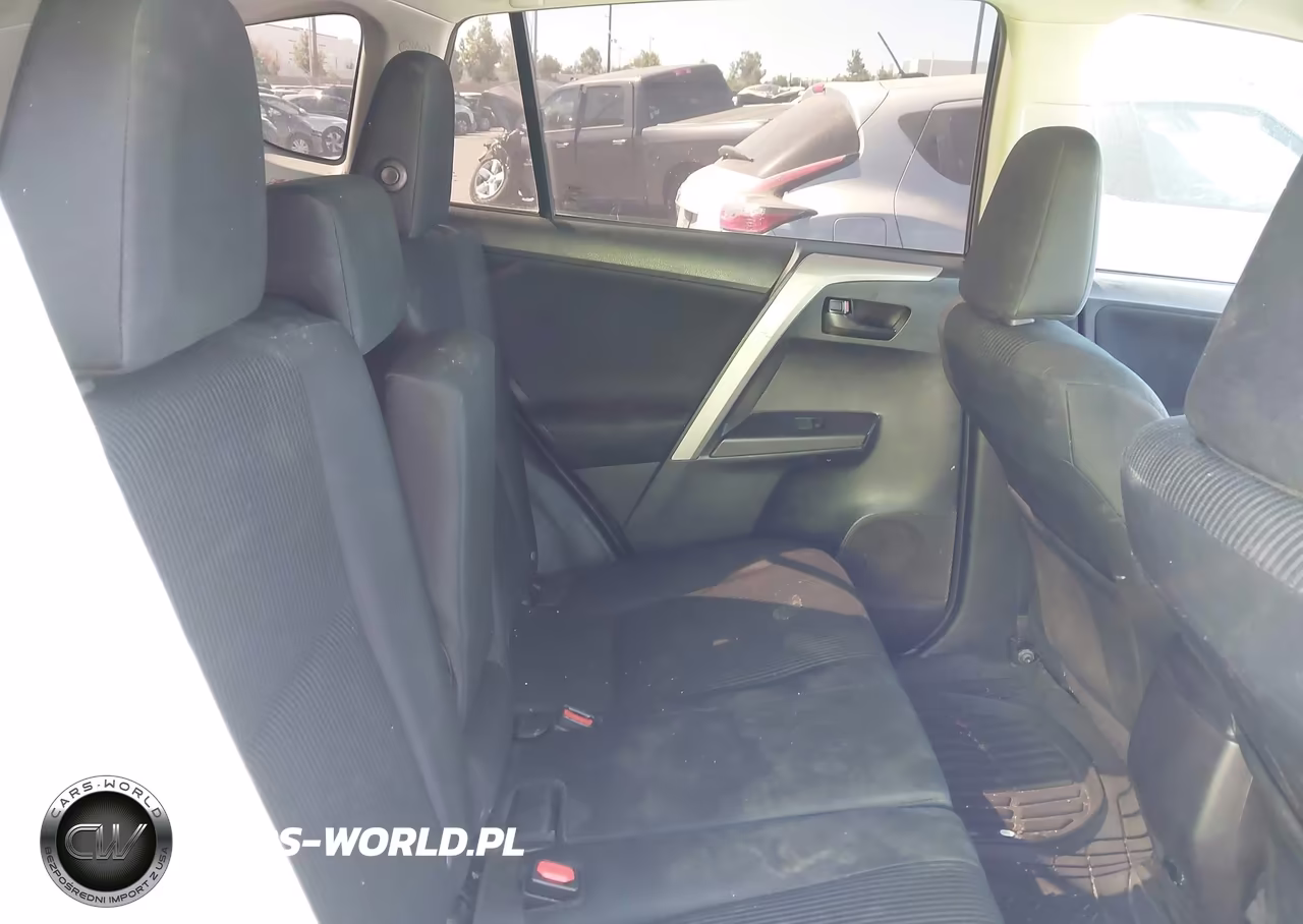2017 Toyota Rav4 Le VIN:2T3ZFREV3HW376505 - 8