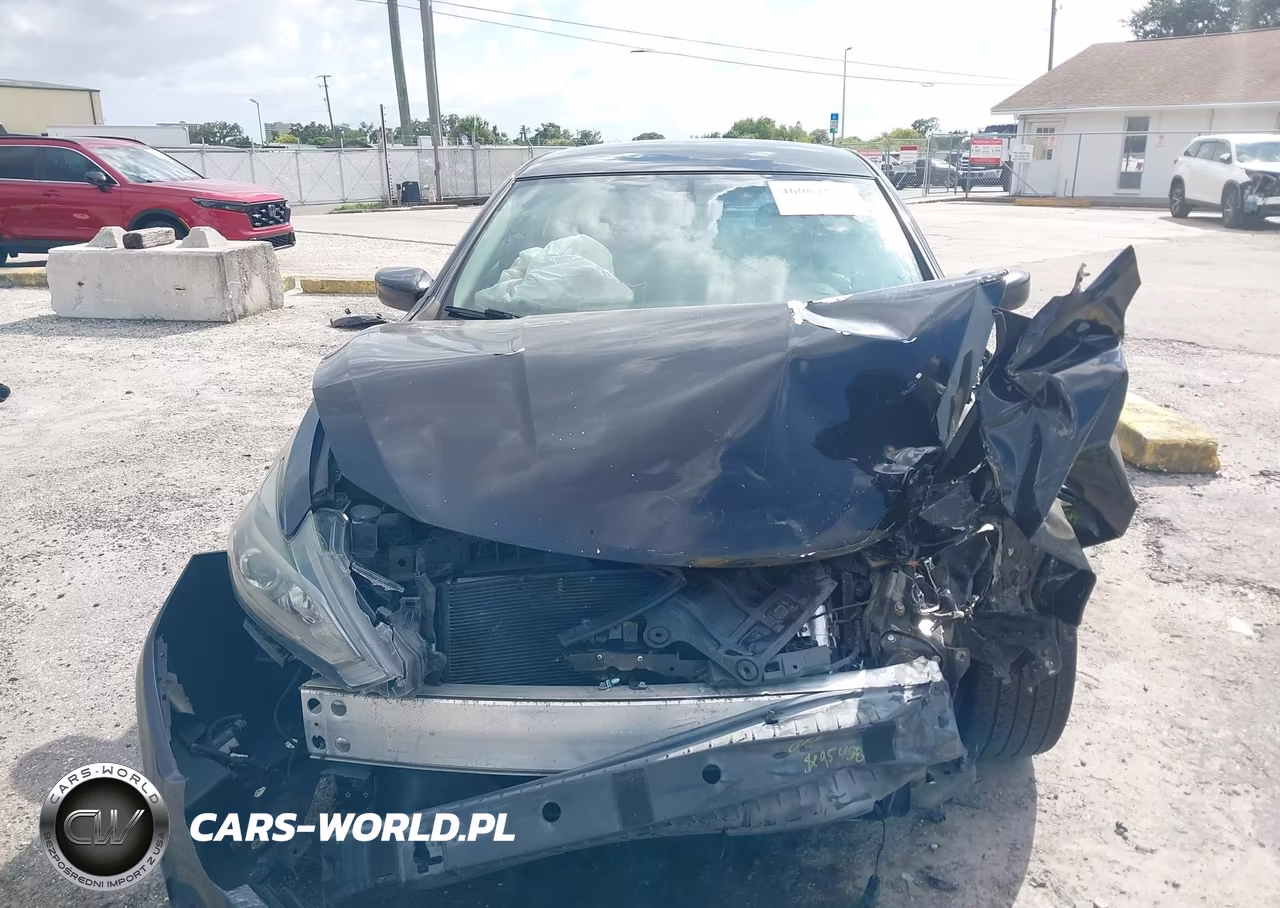 2018 Nissan Altima 2.5 Sr VIN:1N4AL3APXJC137669 - 12