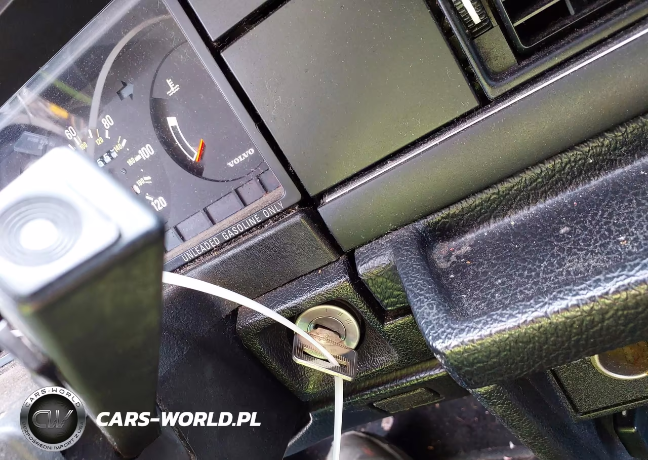 1993 Volvo 240 VIN:YV1AW8808P1955469 - 10