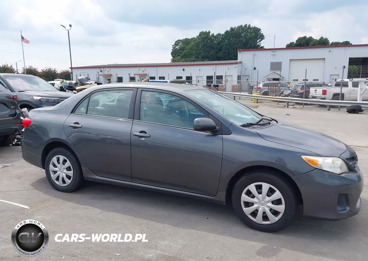 2011 Toyota Corolla Le VIN:2T1BU4EE2BC683840 - 13