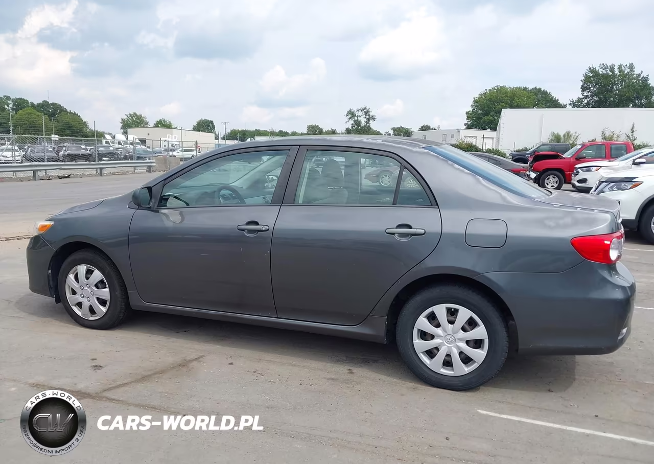 2011 Toyota Corolla Le VIN:2T1BU4EE2BC683840 - 14