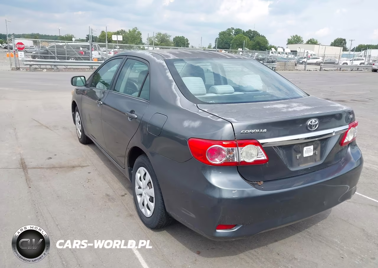 2011 Toyota Corolla Le VIN:2T1BU4EE2BC683840 - 3