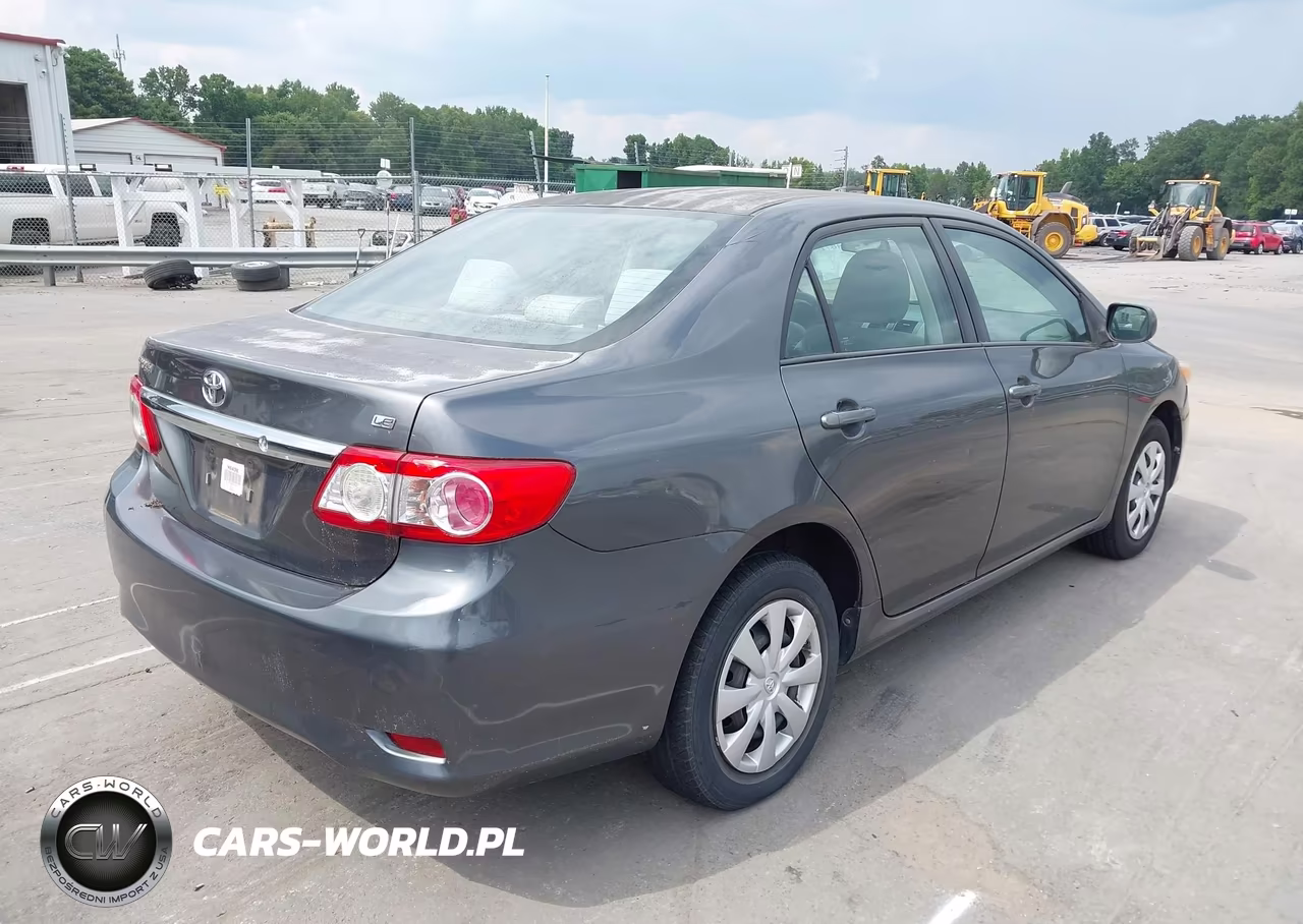 2011 Toyota Corolla Le VIN:2T1BU4EE2BC683840 - 4