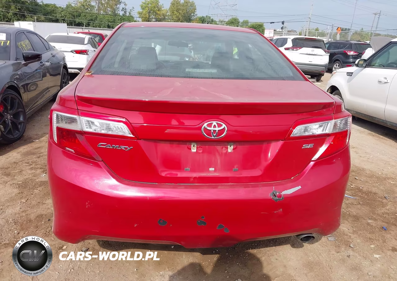 2013 Toyota Camry Se VIN:4T1BF1FK4DU671638 - 17