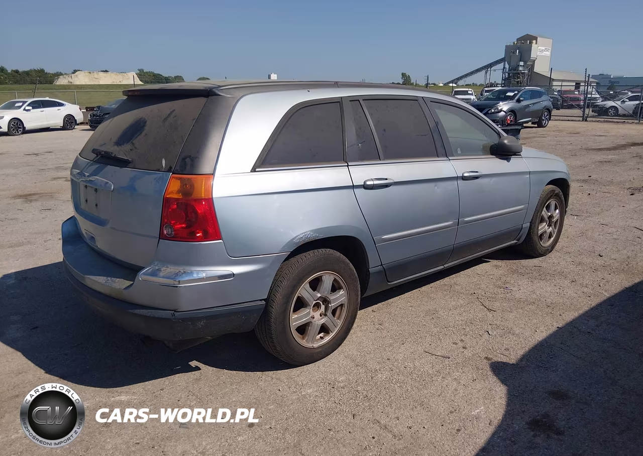 2005 Chrysler Pacifica Touring VIN:2C4GM68405R666625 - 4