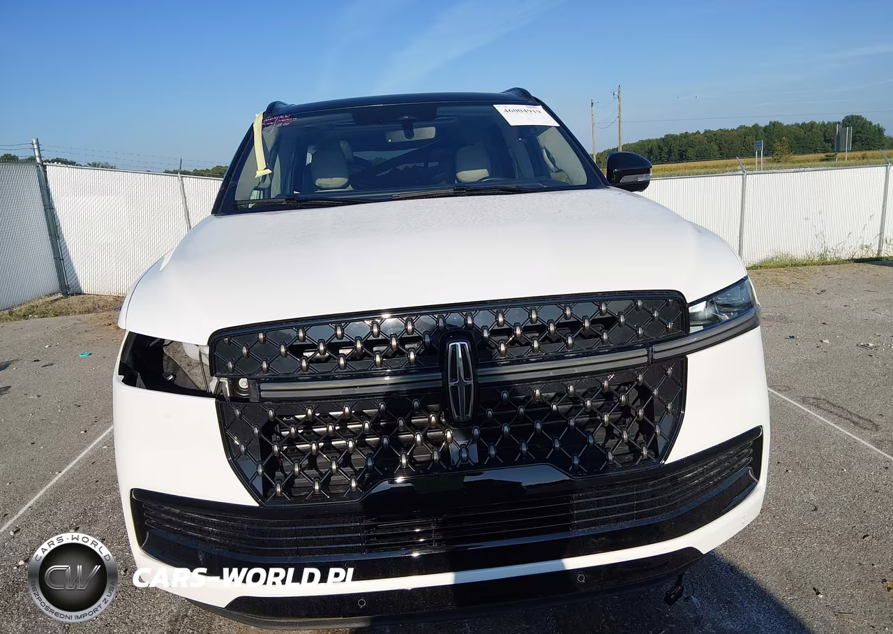 2025 Lincoln Navigator Black Label L VIN:5LMJJ3TG9SEL00372 - 13