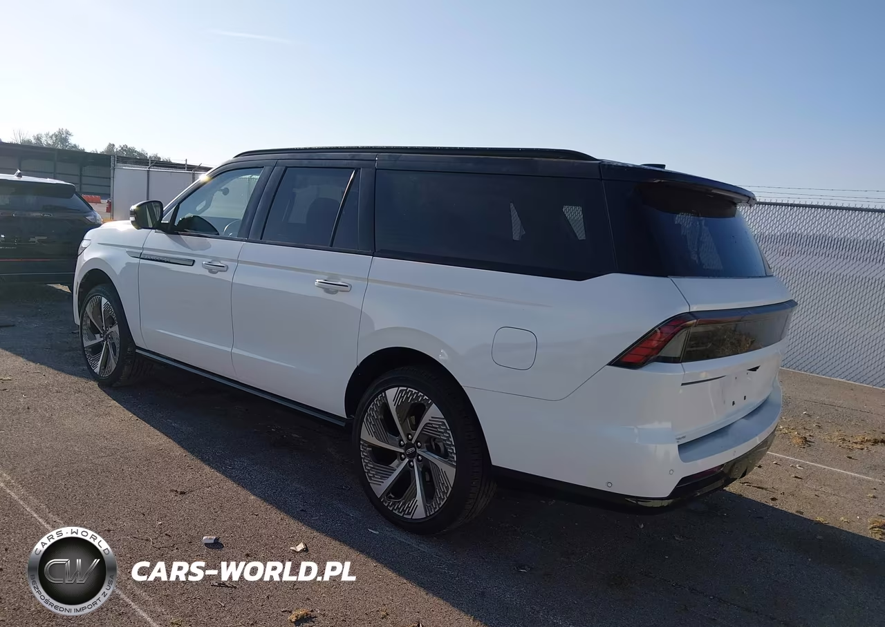 2025 Lincoln Navigator Black Label L VIN:5LMJJ3TG9SEL00372 - 3