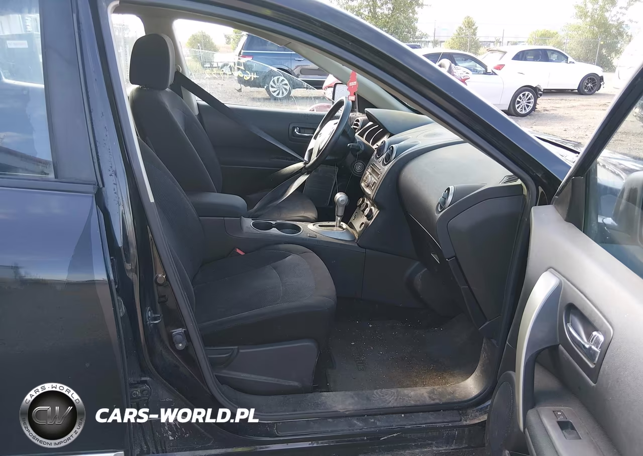 2013 Nissan Rogue S VIN:JN8AS5MVXDW133096 - 5