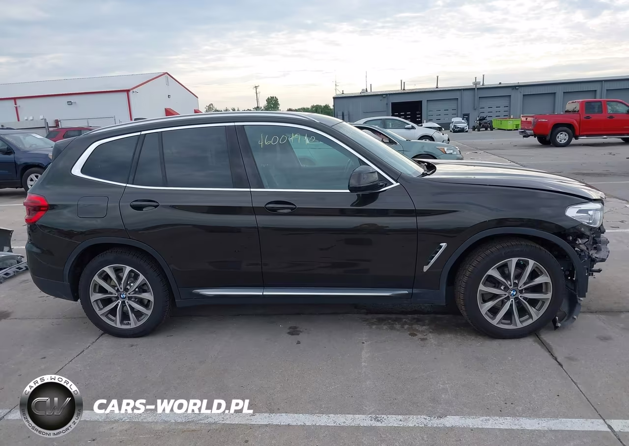 2019 BMW X3 xDrive30I VIN:5UXTR9C57KLP82988 - 14