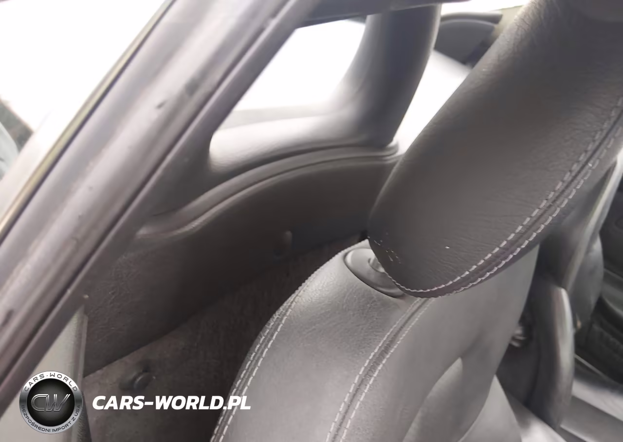 2000 Mercedes-Benz Slk 230 Kompressor VIN:WDBKK47F1YF163008 - 8