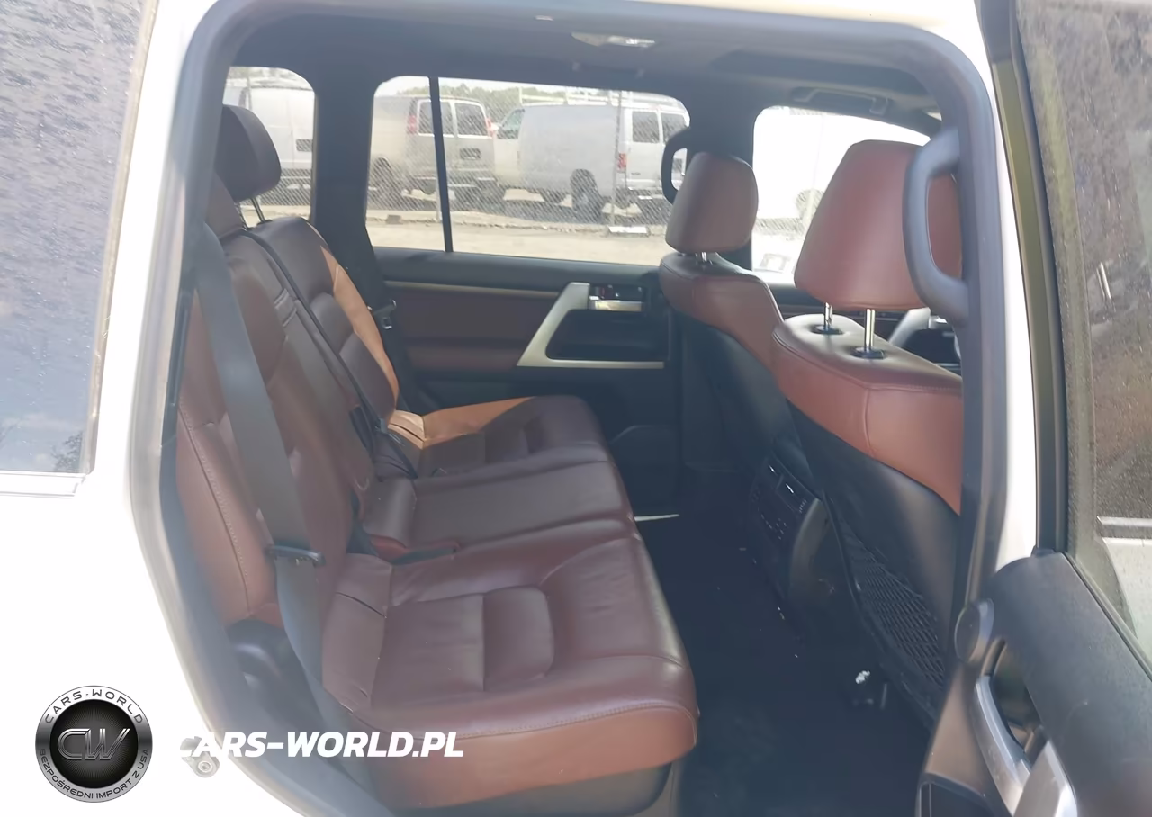 2019 Toyota Land Cruiser V8 VIN:JTMCY7AJ3K4075356 - 8