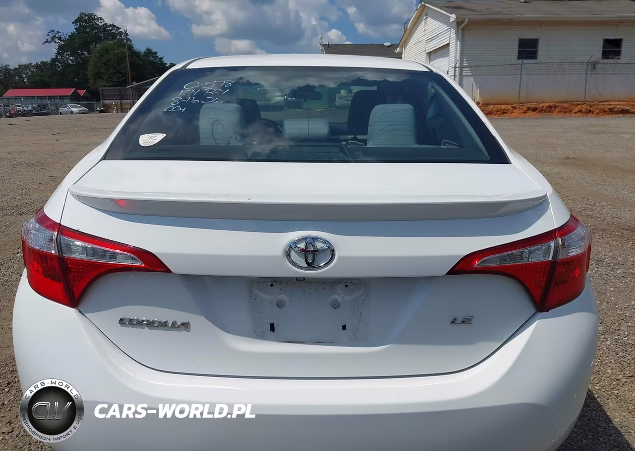 2018 Toyota Corolla Le VIN:2T1BURHE0JC057064 - 16