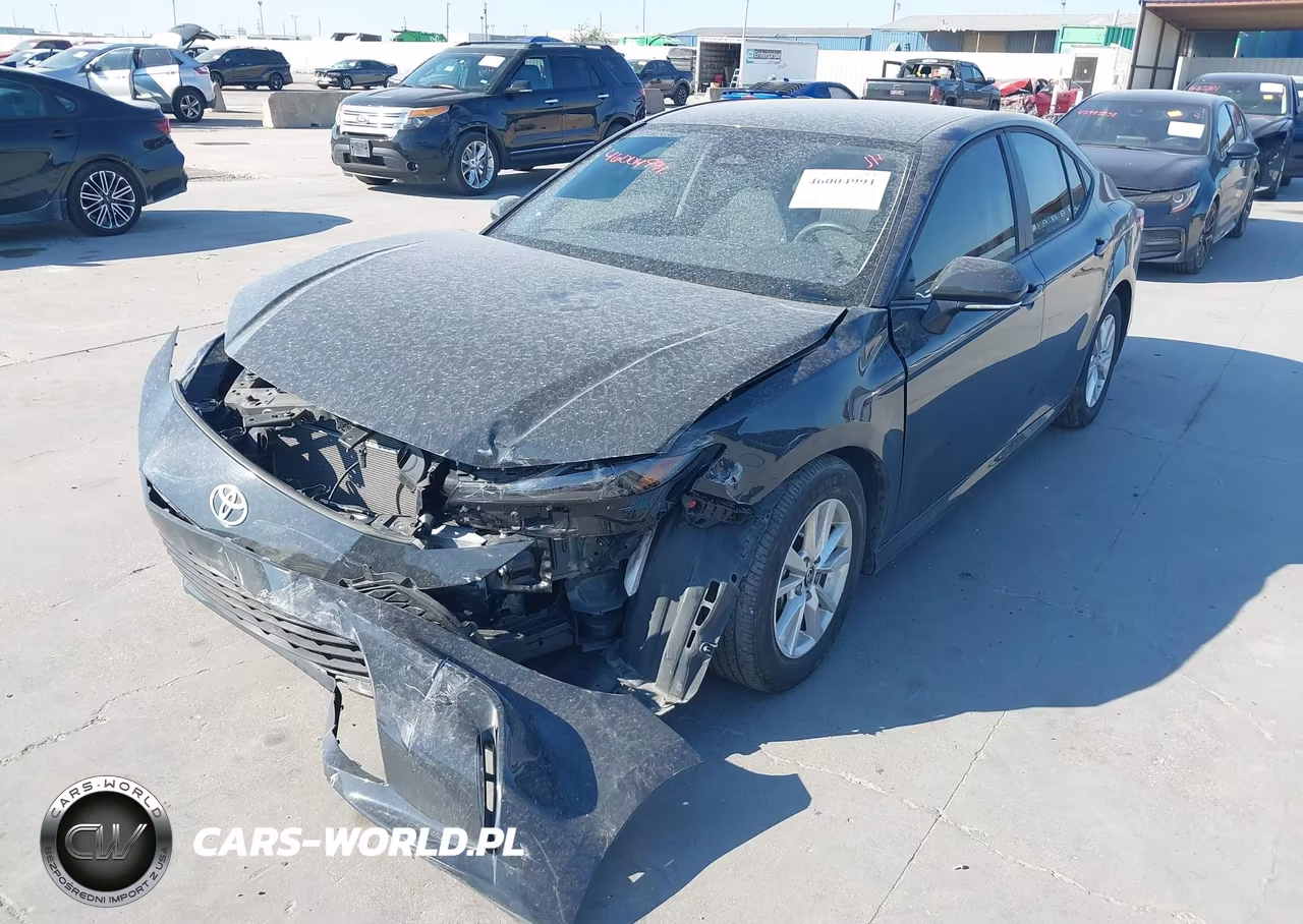 2025 Toyota Camry Le VIN:4T1DAACK0SU645840 - 2