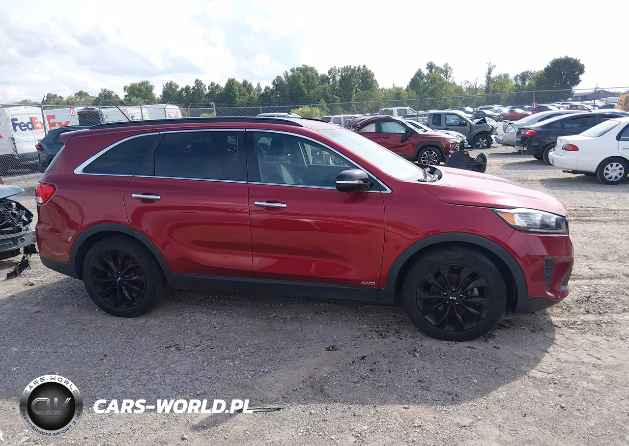 2019 Kia Sorento 3.3L S VIN:5XYPGDA52KG583194 - 12
